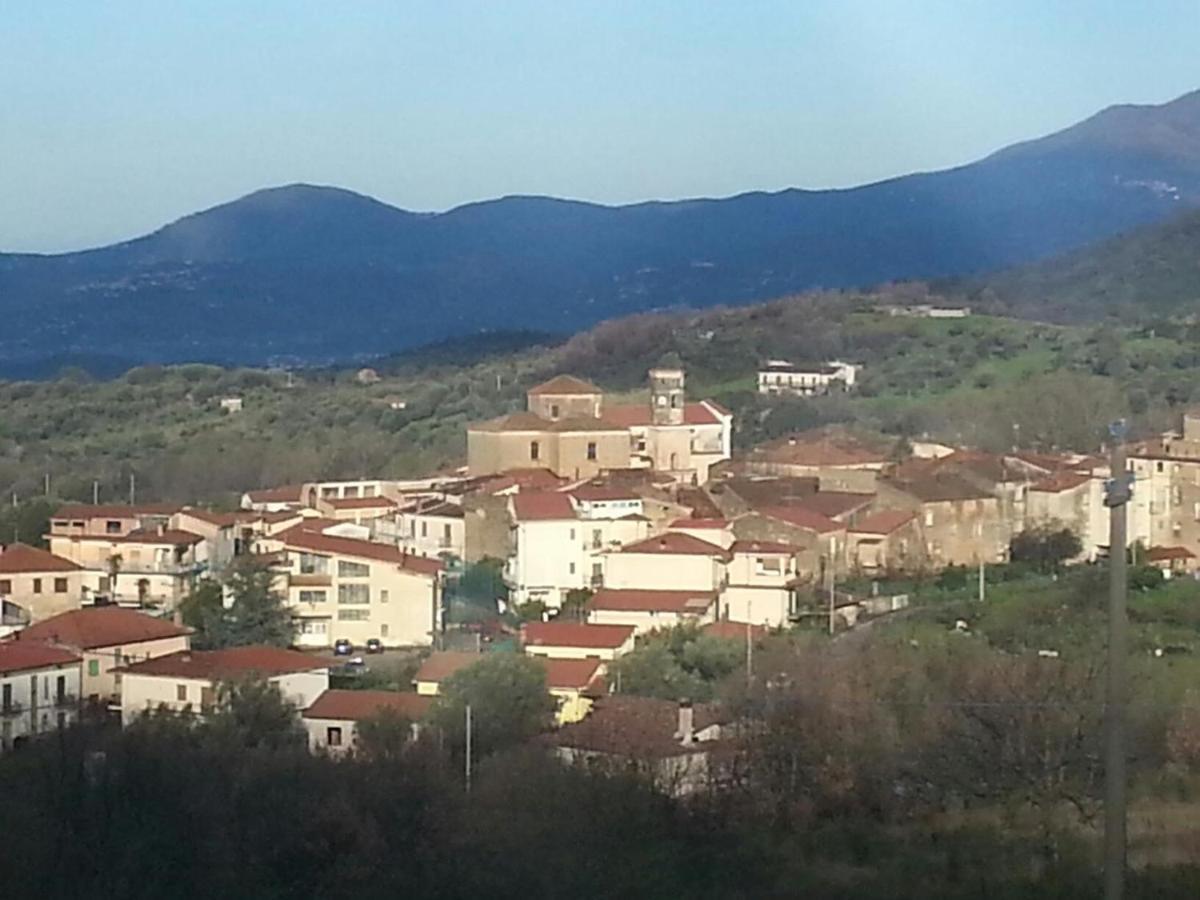 Spacious Apartment In Ceraso With Mountain View Dış mekan fotoğraf